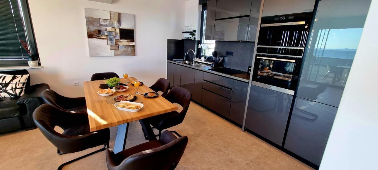 Apartment Dinary Vir