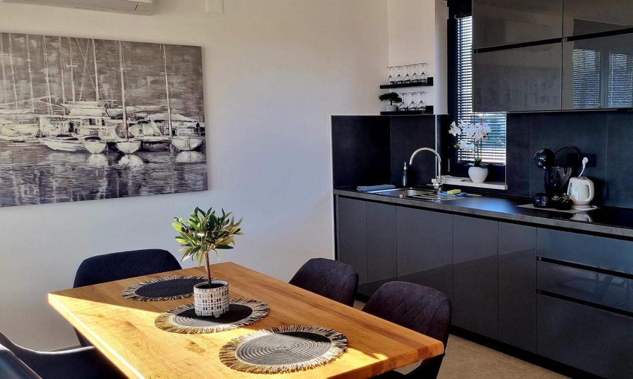Dinary Apartment