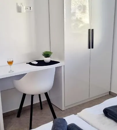 Dinary Apartman Vir Exterior photo