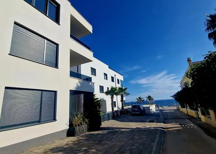 Dinary Apartman
